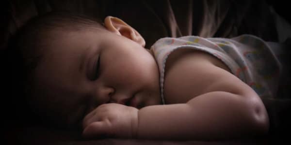 Wie viel Schlaf brauchen Babys?